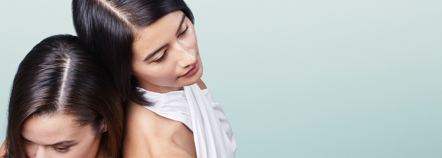 Magasiner les solutions pour cuir chevelu scalp solutions d'Aveda, étayées par des experts mondiaux dans le domaine de la biologie du cuir chevelu.