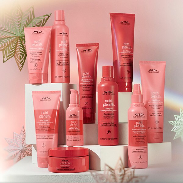 Soignez les cheveux secs avec les soins des cheveux nutriplenish