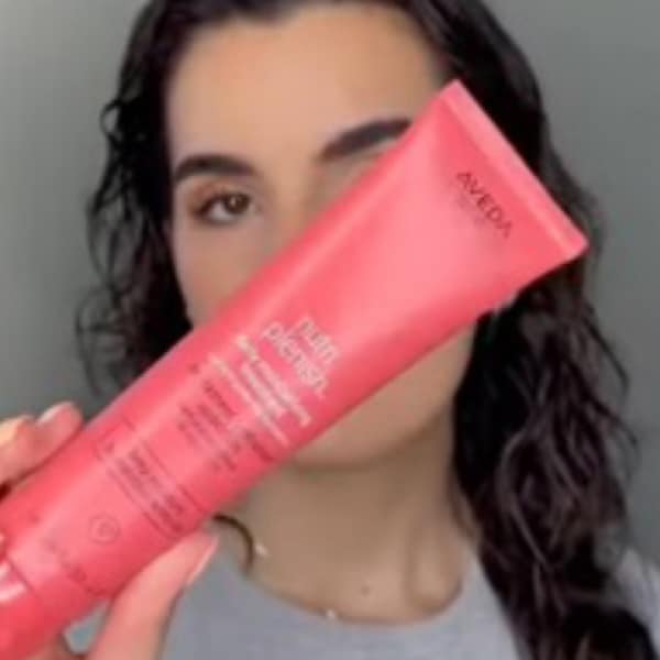 Your Nyfw-approved Wavy Hair Routine