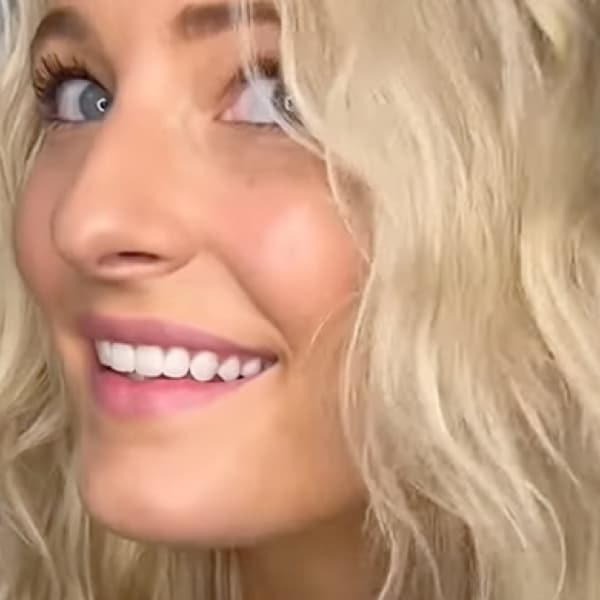 Soft & Beachy Wavy Hair How-to